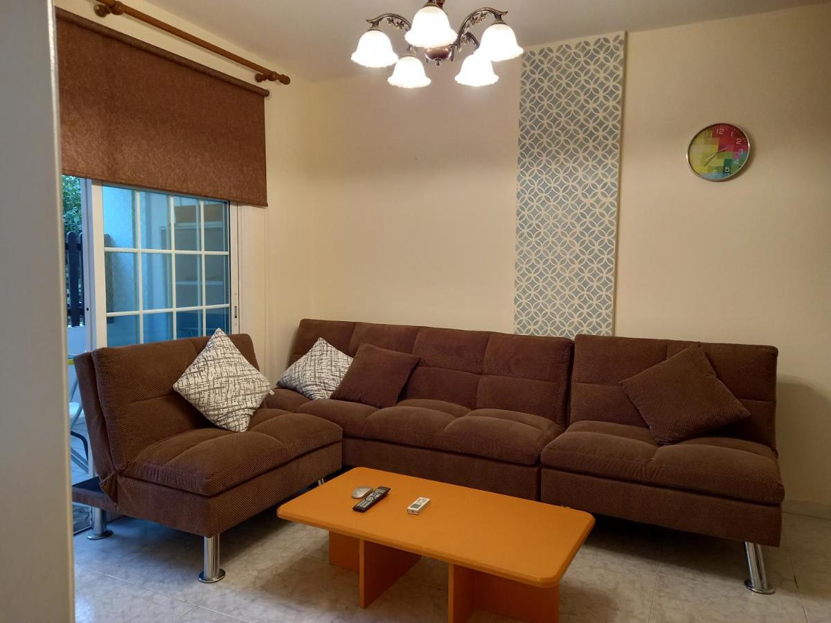 2 Bedroom Apartment Near Finikoudes Larnaka Exterior foto